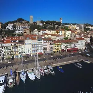 Apartment Old Port, Seafront Sea& Palais De Festival View, Cannes